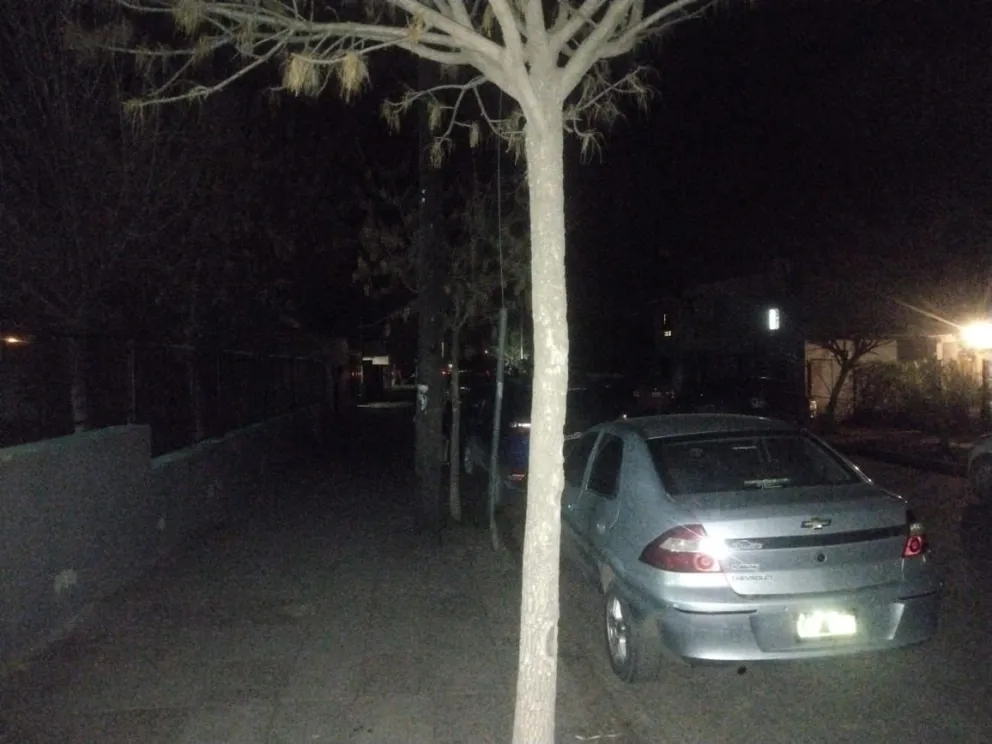 Estudiantes denuncian falta de iluminación y hechos de inseguridad en el CENS 19