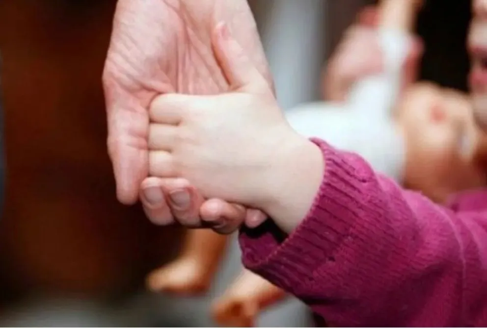 Se busca familia en Viedma para el cobijo temporal de un niño 