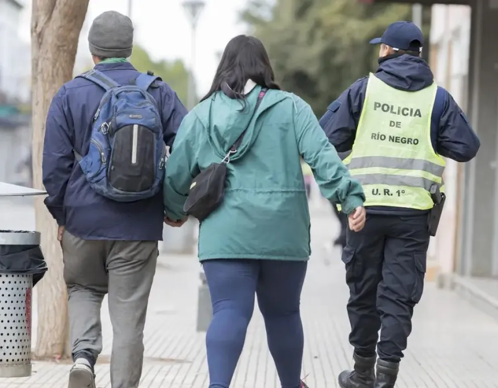 Efectivos policiales recibieron la primera cuota del pago extraordinario