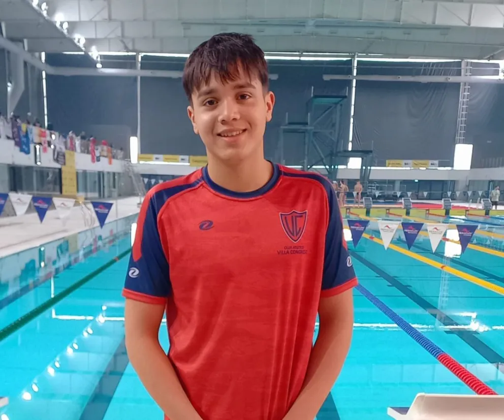 El “Tiburón” Agustín Aballay León, se consagró campeón nacional de estilo Espalda