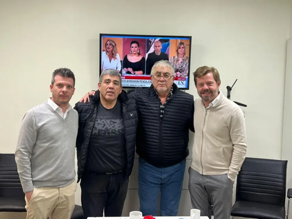 Vaca Muerta Sur: Se firmó el acuerdo marco entre YPF y la UOCRA 