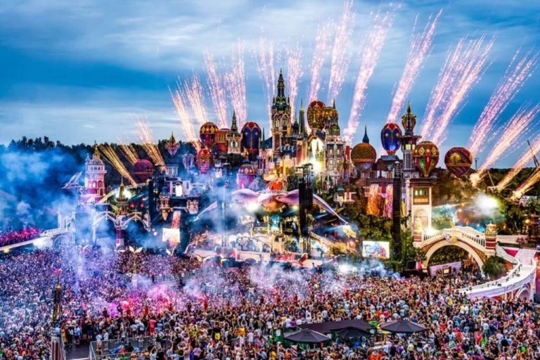 Llega Tomorrowland 2024 cómo podés verlo en vivo y el line up completo