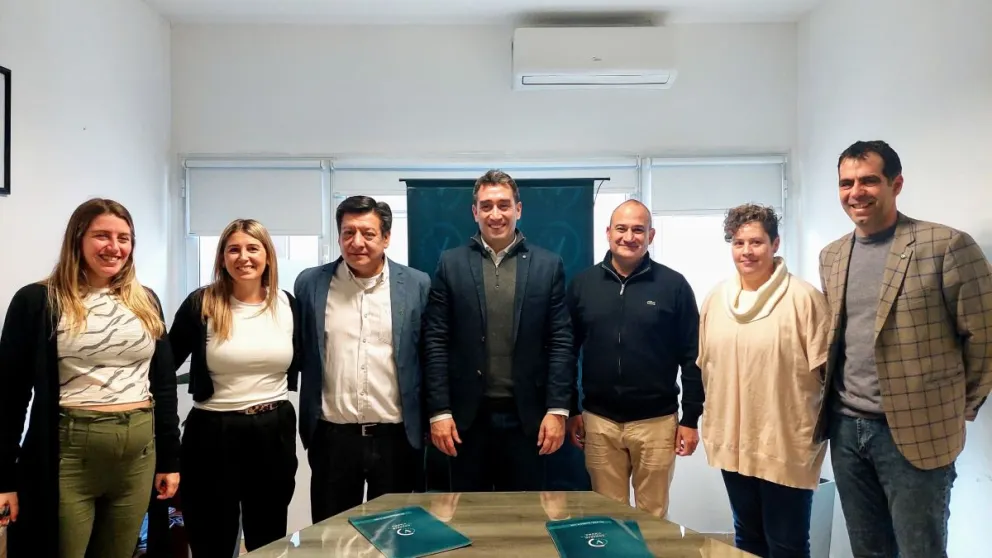Firma Digital en el gobierno de Viedma: "Será la primera ciudad en implementar este proceso"