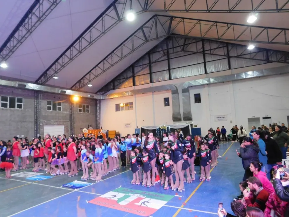 Multitudinario encuentro de Patín Artístico en Carmen de Patagones