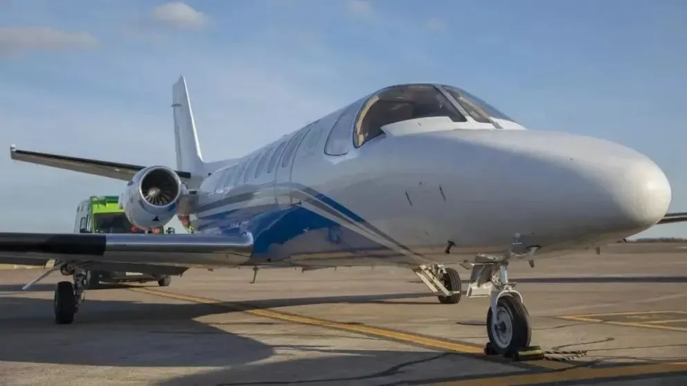 A través de licitación pública, Río Negro vende sus aviones sanitarios adquiridos por Arabela Carreras