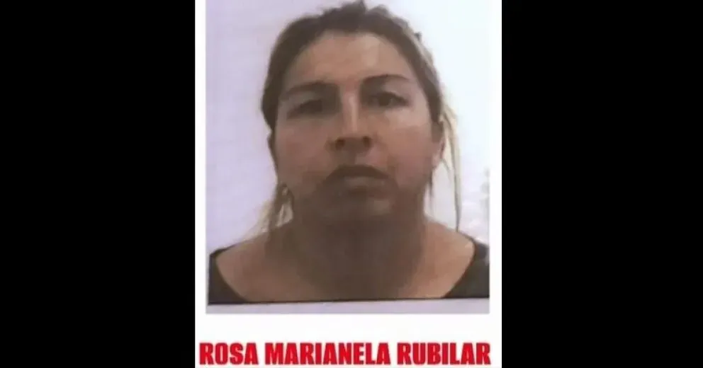 Mató a un hombre de 80 años, tenía prisión domiciliaria y se fugó: ahora la buscan en toda la provincia