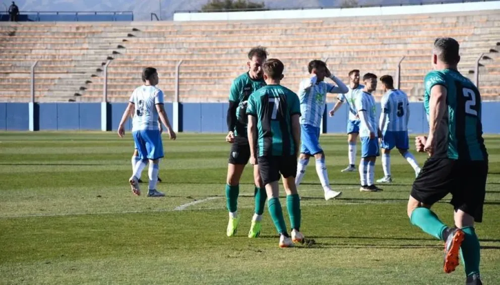 Con un remate de otro partido, a  Sol se lo empataron sobre el silbato final