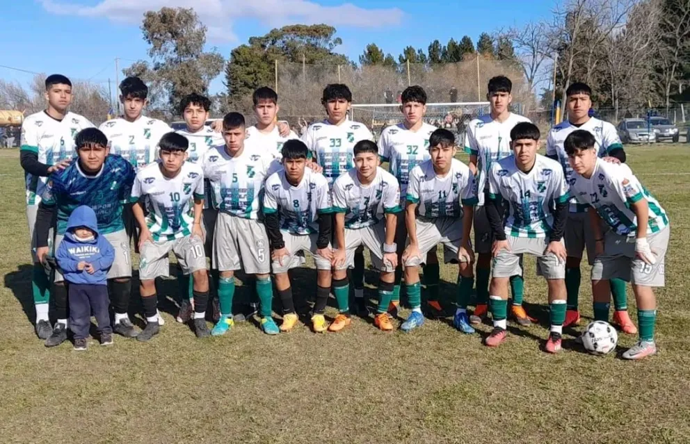 Nehuén y Loteo City son los campeones del fútbol barrial juvenil 