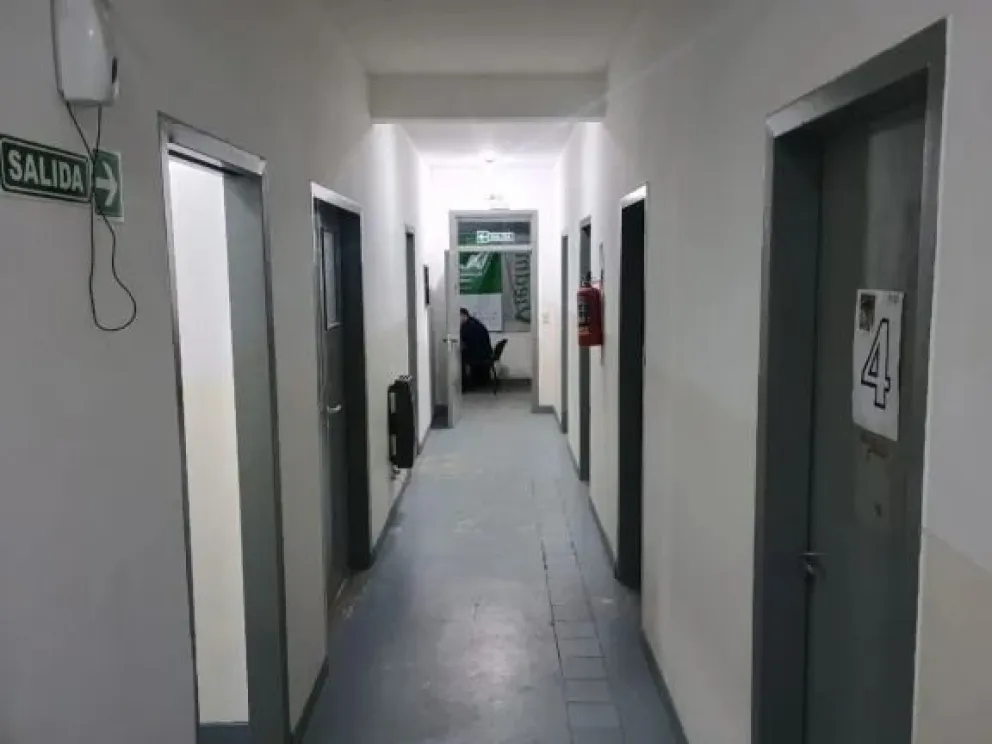 Las bajas temperaturas y la crisis obligan a más gente a buscar refugio.