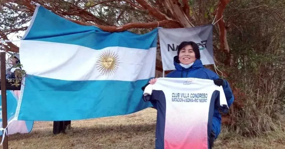 Iara Arias sacó boleto para el mundial de aguas abiertas