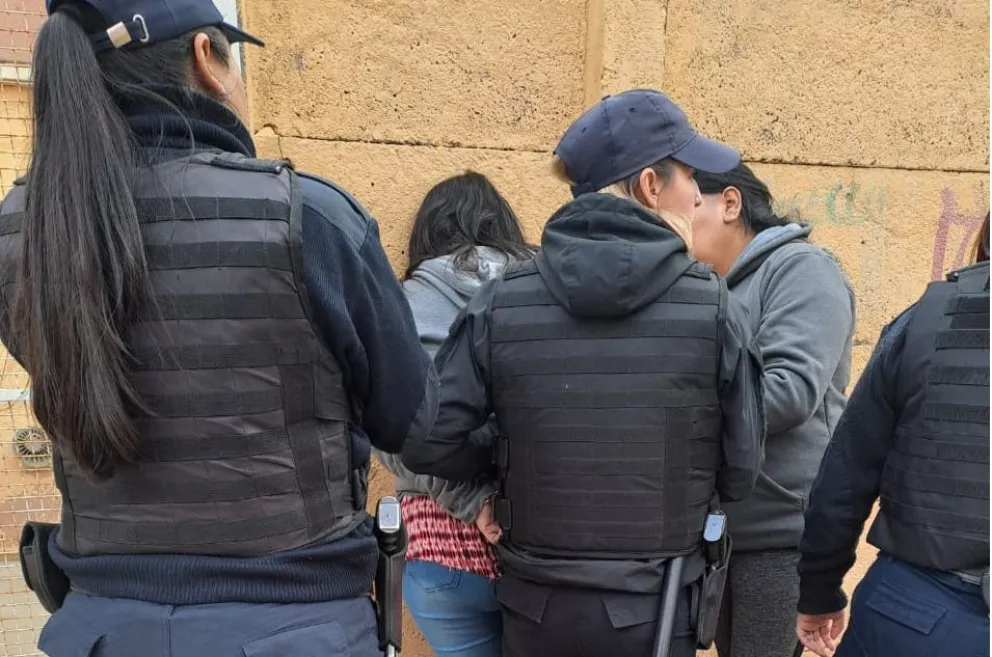 Vivieron una Odisea, intervino la policía y dos revoltosos quedaron detenidos