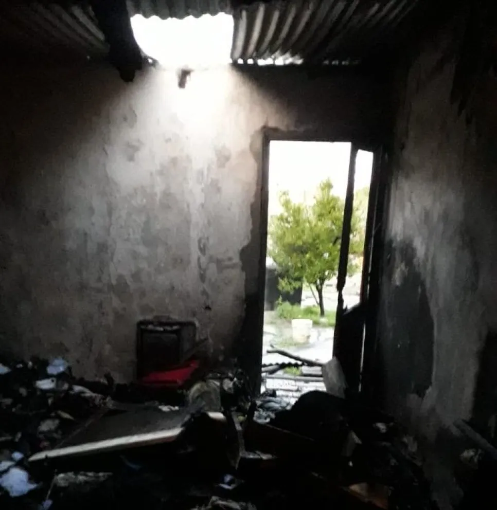 Quedaron en la calle por un incendio y lanzaron una colecta solidaria