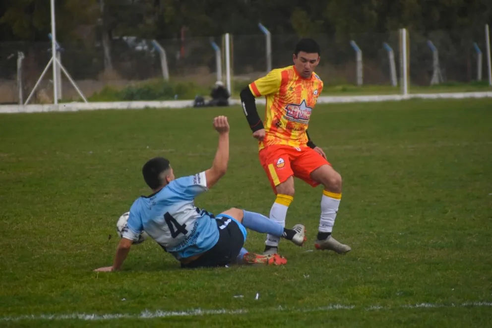 A remontar en Bariloche: Jorge Newbery lo perdió sobre el final ante Cruz del Sur
