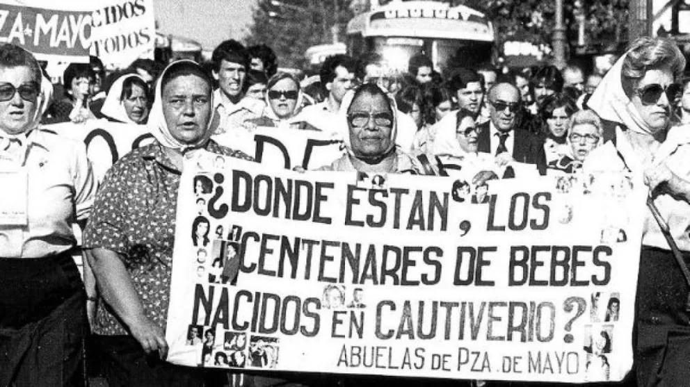 Nación dio de baja al CONADI: realizaba investigaciones sobre la desaparición de menores en la dictadura
