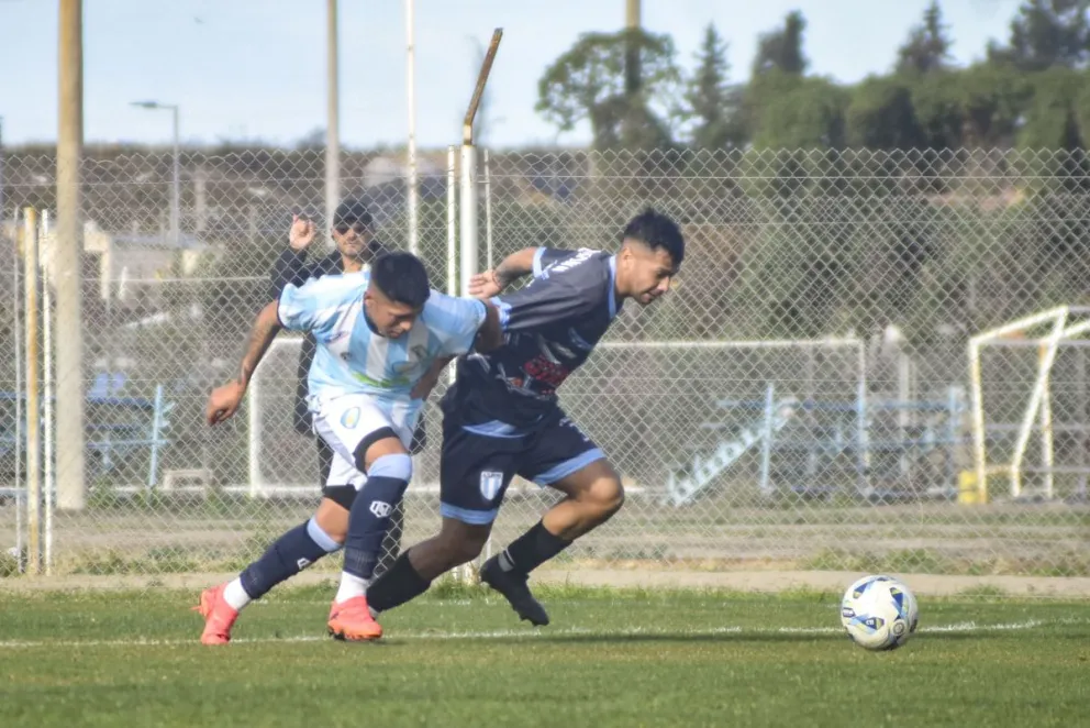 Sol de Mayo - Almirante Brown, Foto archivo. 