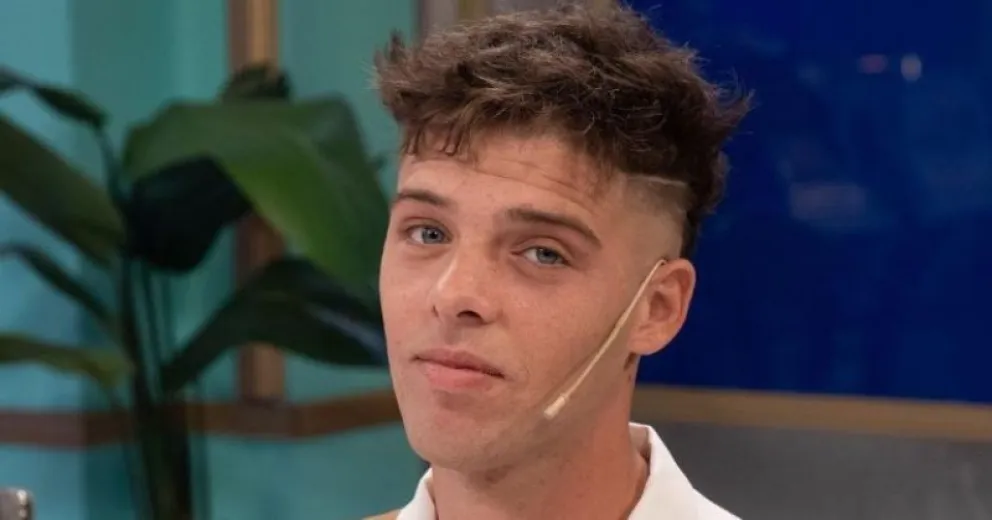 Por qué Santi Maratea regaló su colección de ropa importada