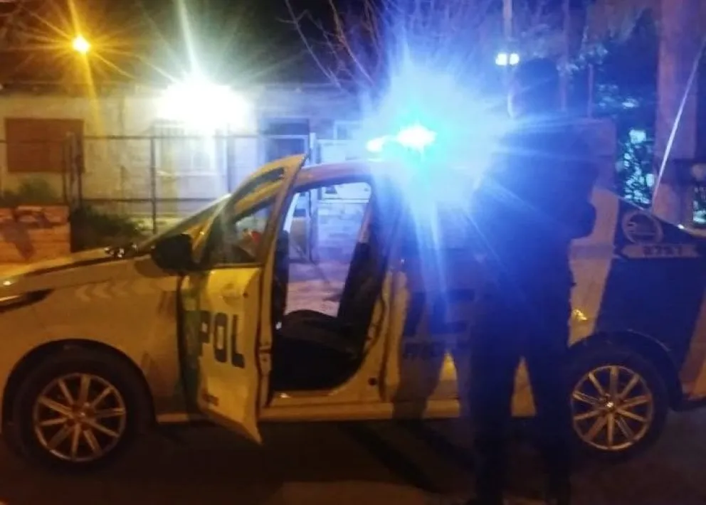 Detuvieron a dos sospechosos evitando una situación alarmante en el barrio Santa Clara