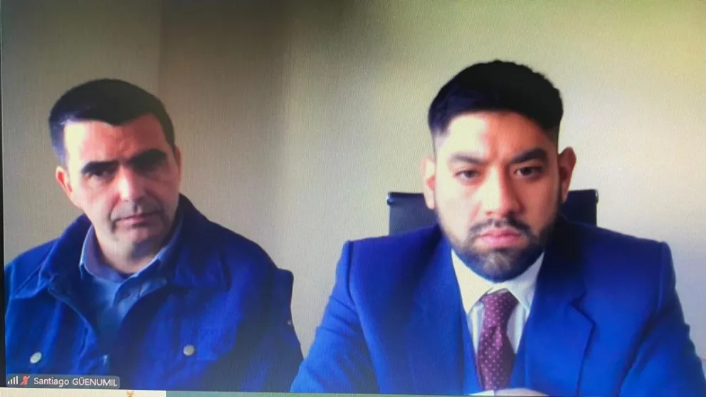El comisario González y su abogado defensor Guenumil.
