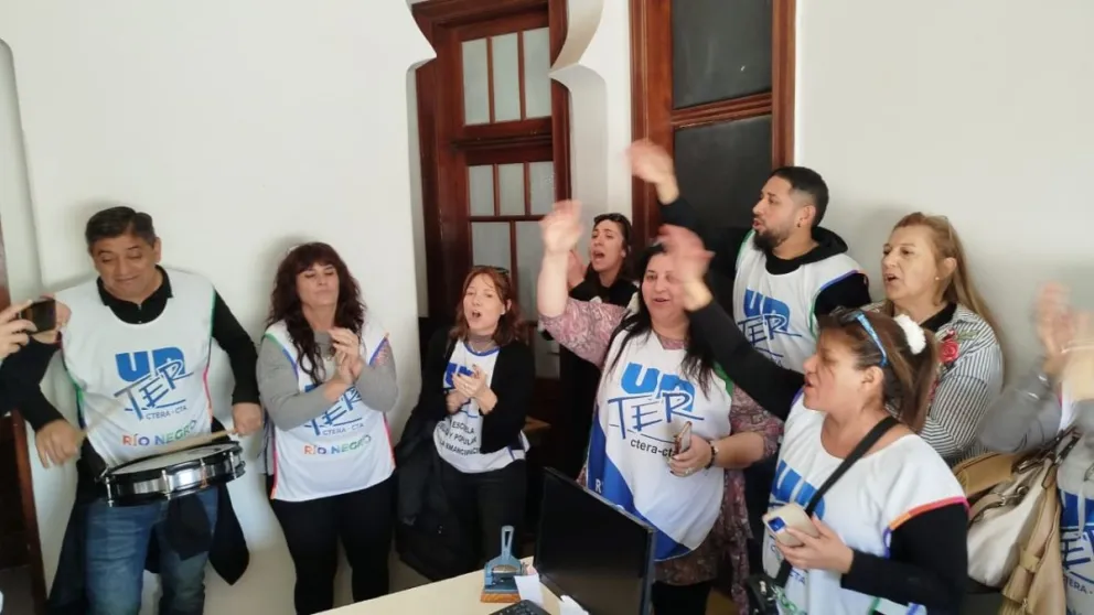 Protesta de UNTER que generó temor en los empleados de Educación. 