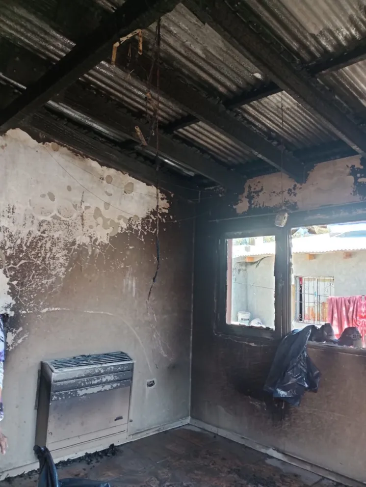 Así quedó la vivienda tras la acción de las llamas. 