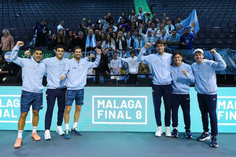 La Selección Argentina consiguió el pase a cuartos de final ante Finlandia.
