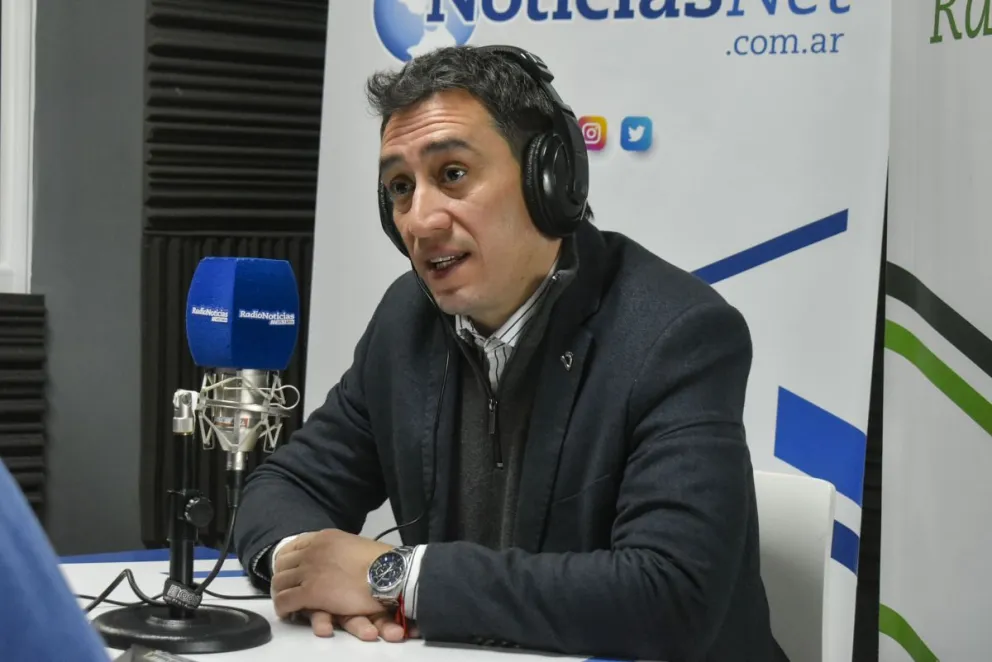 El intendente de Viedma, Marcos Castro, habló sobre el plan de asfalto. Foto archivo NoticiasNet. 