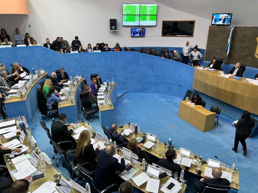 El Parlamento provincial sesiona a pleno. 