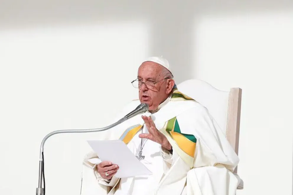 El Papa celebró una santa misa en el Estadio Rey Balduino en Bruselas, Bélgica, este domingo.