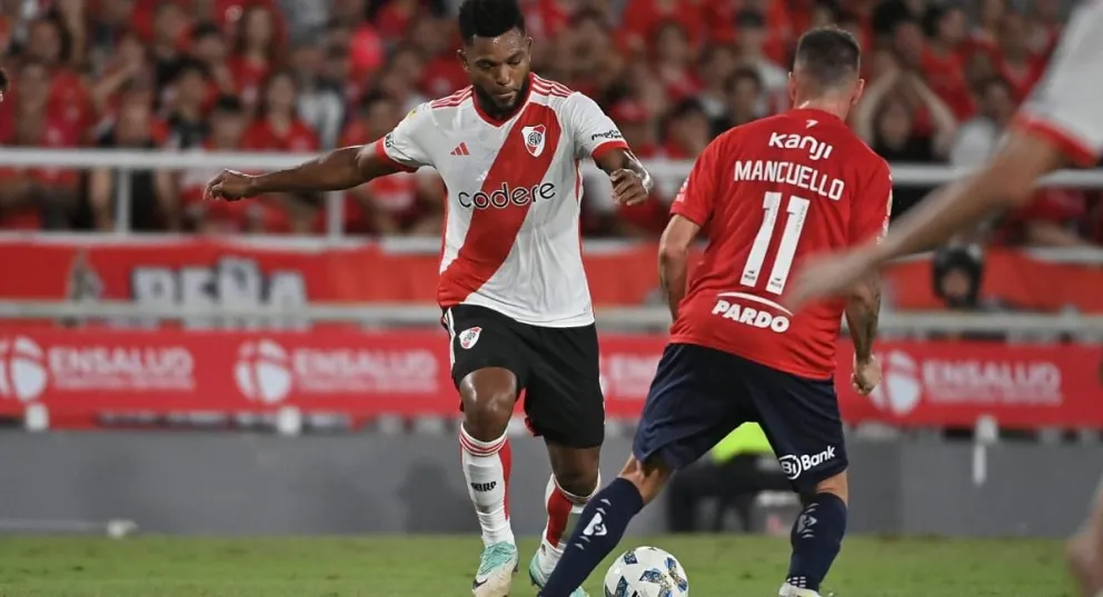 Partido de la fecha 13 de la Liga Profesional. 