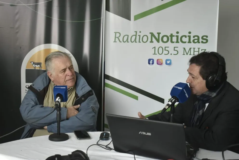 Visitó el stand de Radio Noticias en la Expo de Viedma y Patagones para hacer un repaso de su historia de vida. Fotos Vanesa Schwemmler para NoticiasNet.
