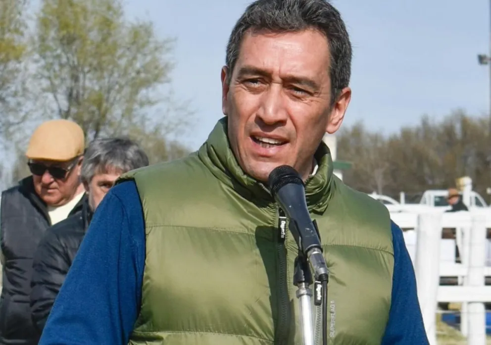 El jefe comunal fue también otro de los oradores de la muestra concluida ayer. Foto Vanesa Schwemmler para NoticiasNet.