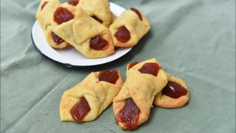 Pañuelitos de queso y dulce.