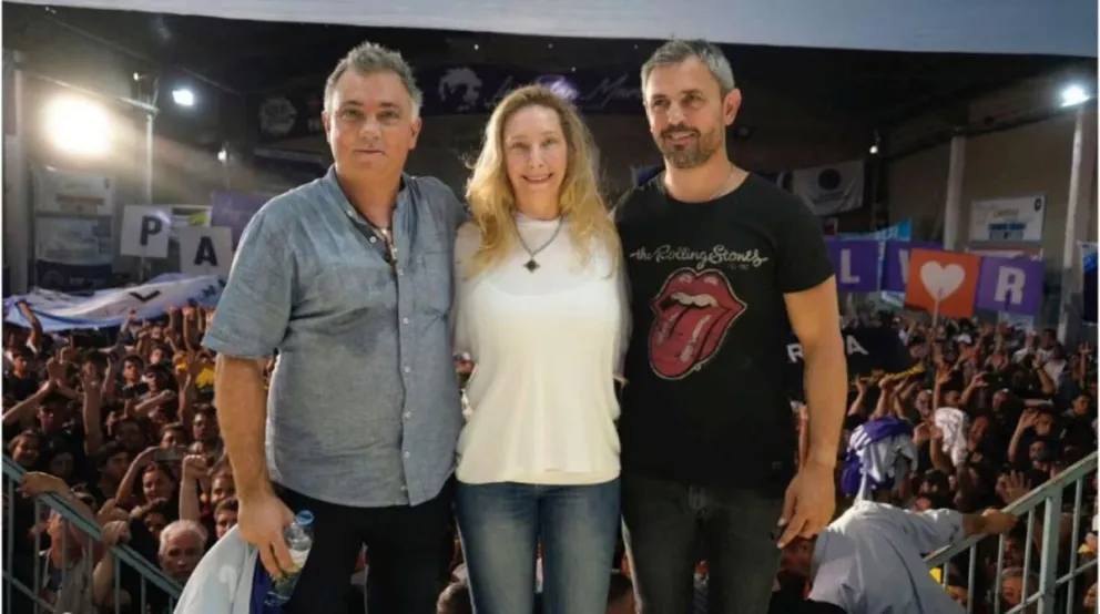 Sebastián Pareja, Karina Milei y Martín Menem. 
