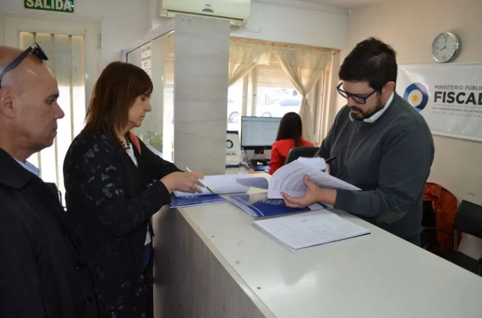 Gentile se presentó esta mañana ante la Fiscalía Federal de Neuquén (Prensa UNCo).