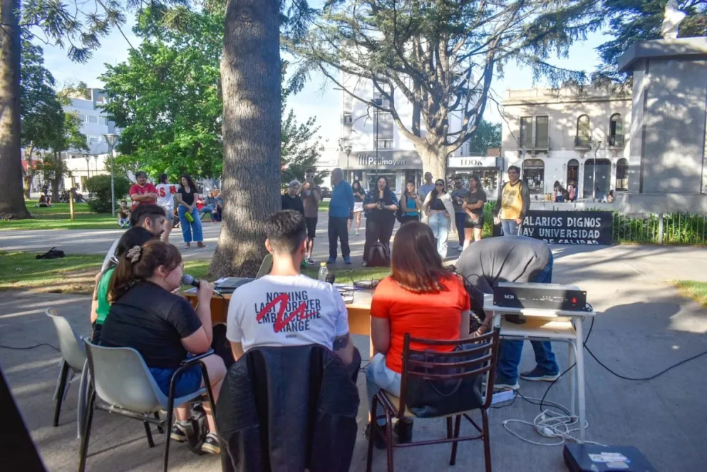 La actividad estuvo enmarcada en el paro universitario. Fotos: Vanesa Schwemmler, para Noticias Net.