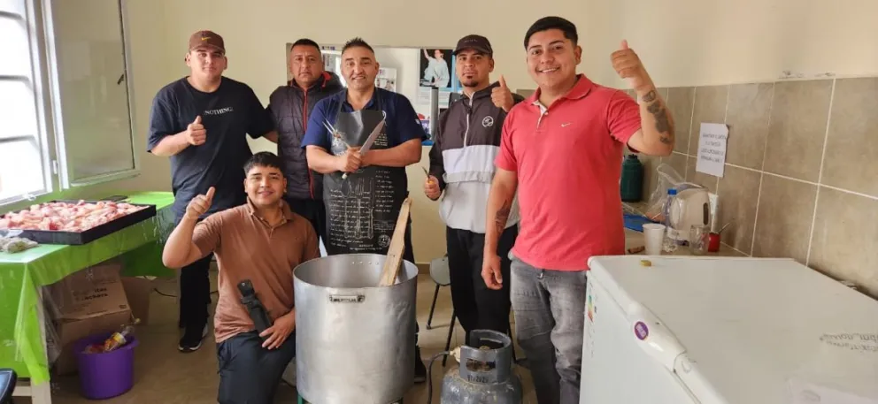 La situación económica adversa requiere respuestas comunitarias.