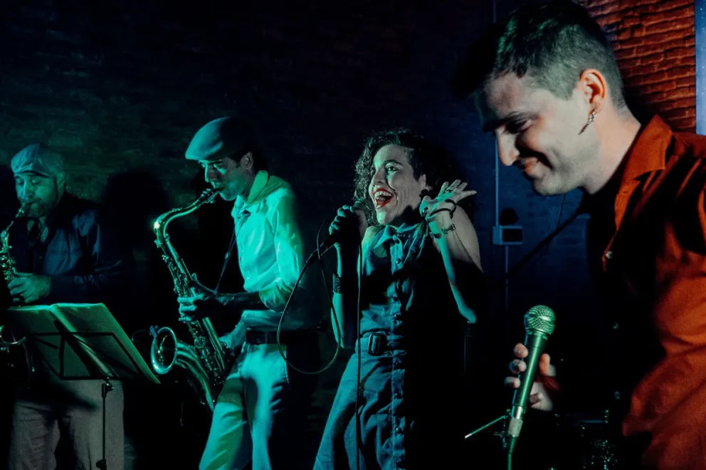 Celeste Rossi y Los Mágicos serán los encargados de musicalizar en vivo el "Mágico Swing". 