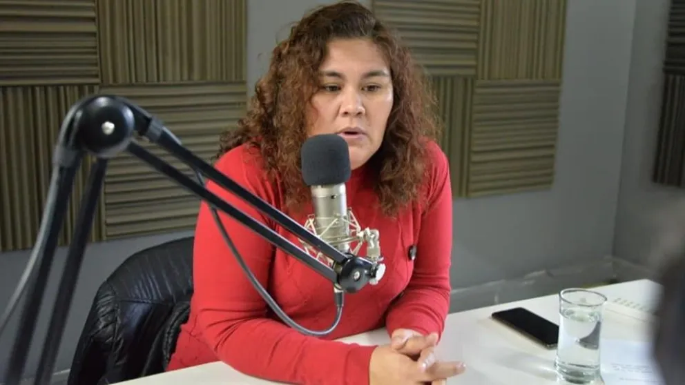 Silbana Cullumilla en Radio Noticias.