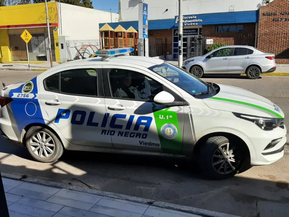 Policías de la Comisaría Primera tomaron cartas en el asunto. 