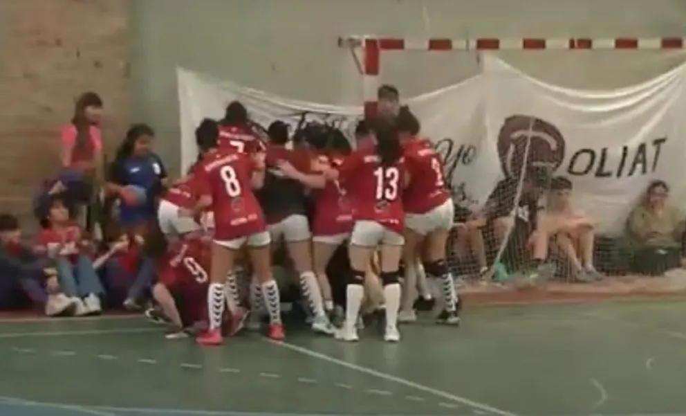 Final no apta para cardíacos entre Goliat y Cinco Saltos.