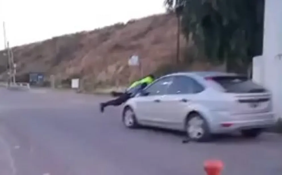 Locura al volante en Viedma. 