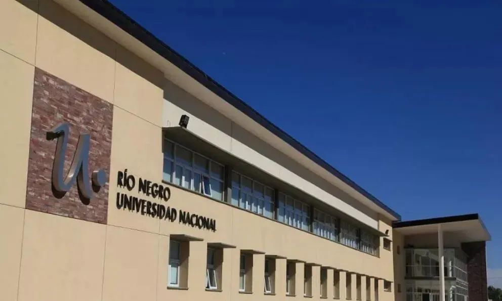 Estudiantes de Lic. en Ciencias del Ambiente participan de forma libre y gratuita. 