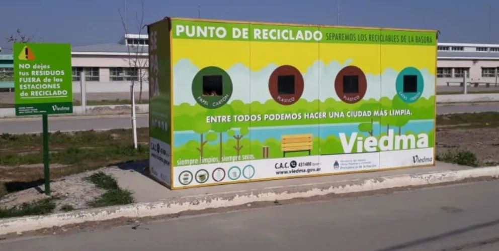 Cada vez son menos los puntos de reciclado. 35 personas viven del reciclaje.