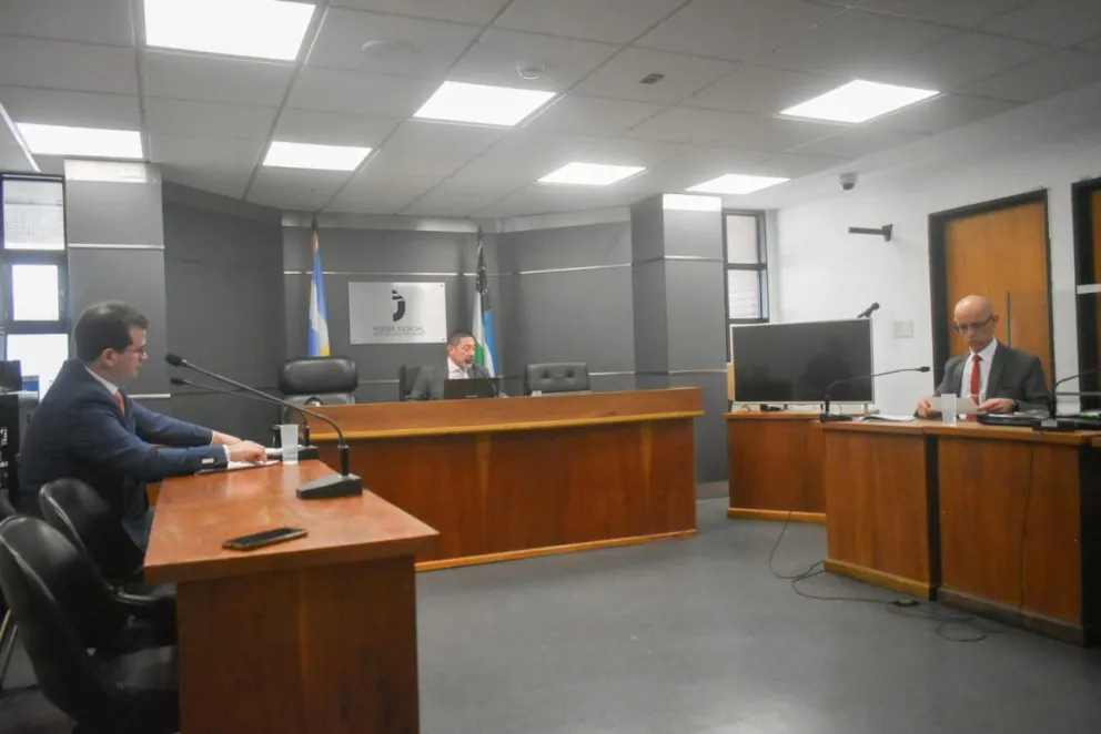 Los funcionarios judiciales estuvieron en la dulce espera, y el reo no apareció.