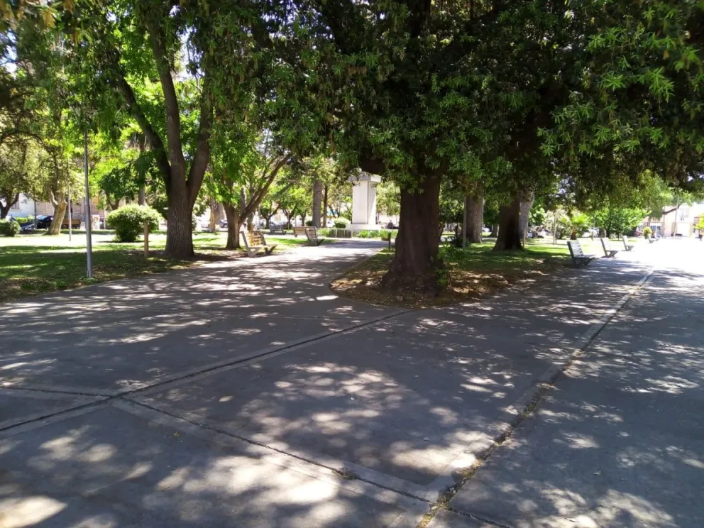 Plaza Alsina, escenario de las batallas.