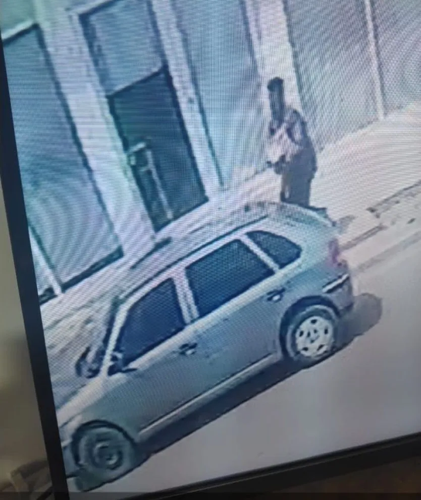 El vehículo fue hallado en el kilómetro 136 de la Ruta 251. Foto gentileza.