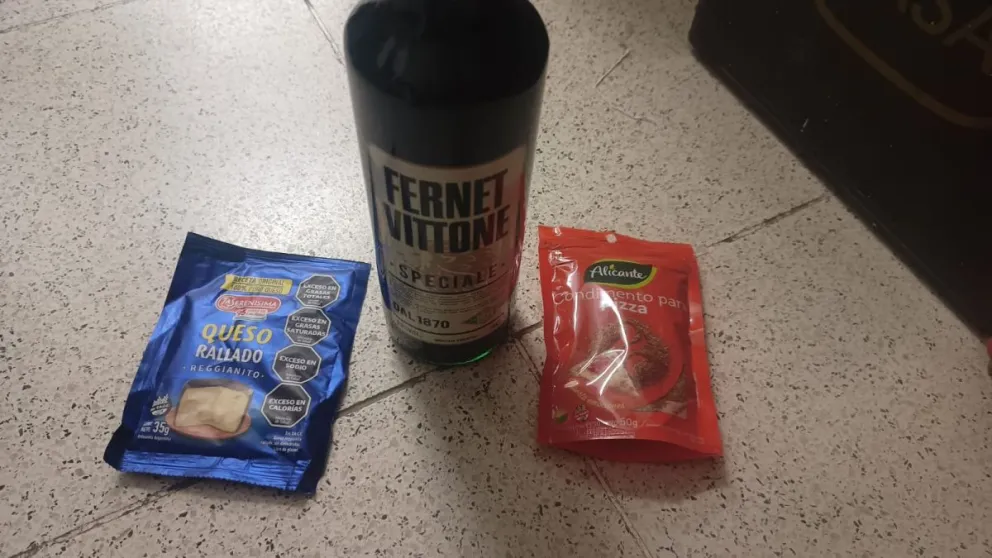Confirmó la detención la fiscal en turno por los alimentos recuperados.