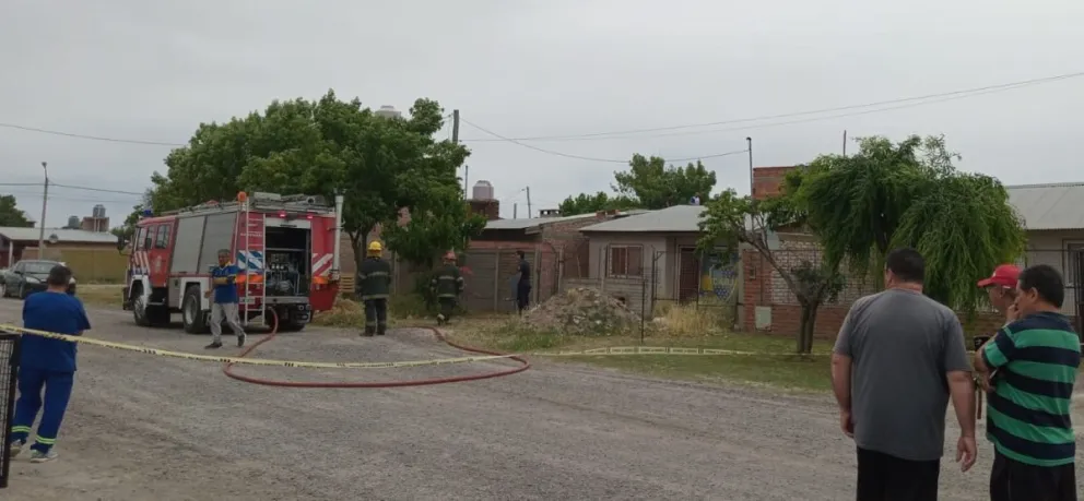 La rápida intervención de los Bomberos evitó daños mayores.