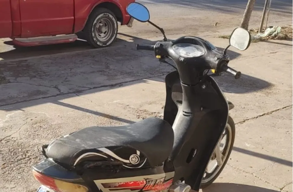 Este sería el pequeño rodado en el que se montó el sospechoso.