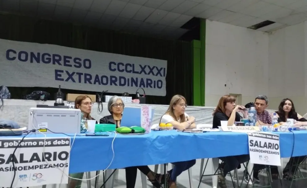 Unter tuvo su congreso en Ingeniero Huergo y definió un paro por 24 horas.